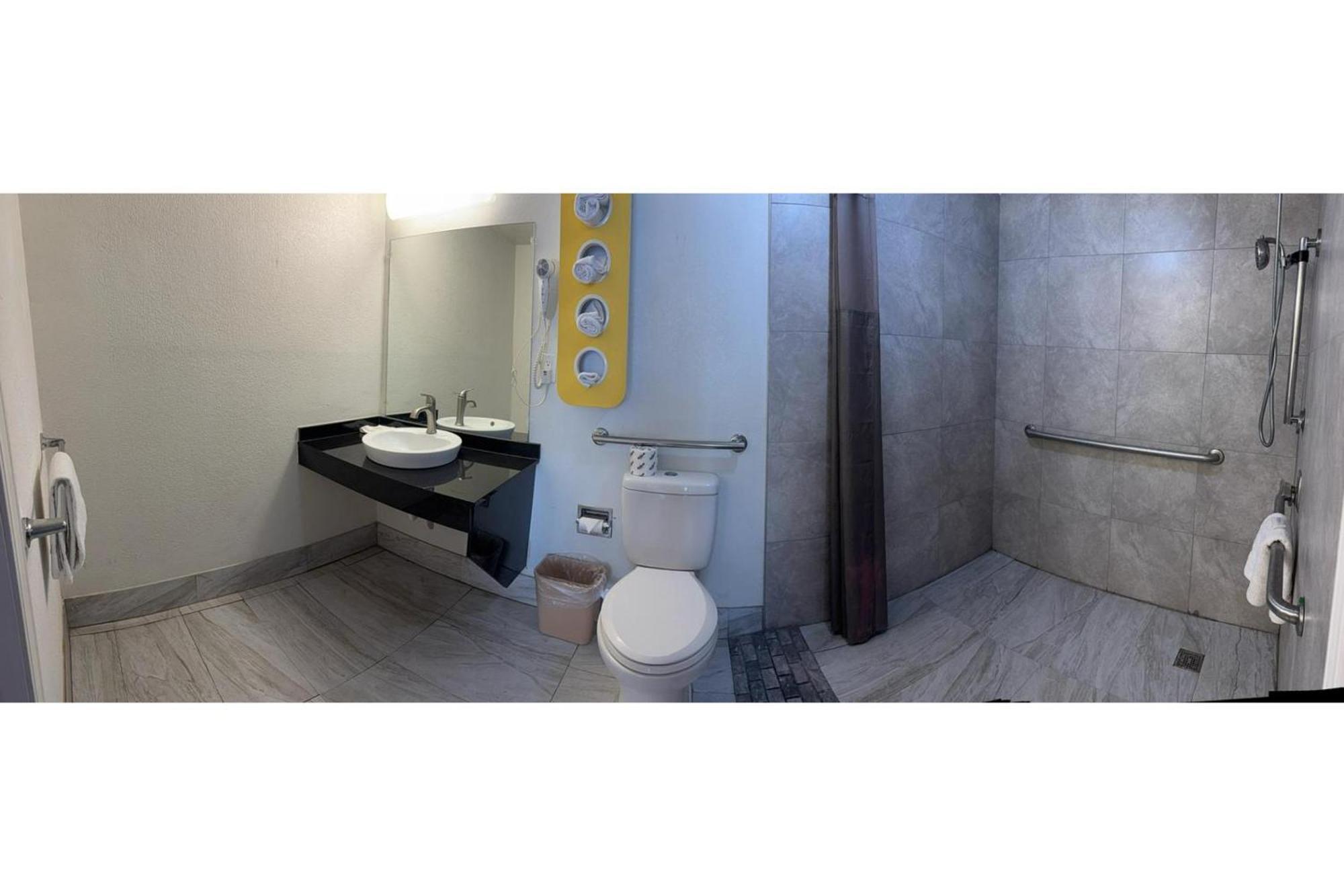 6-columbus, Oh 2* Columbus