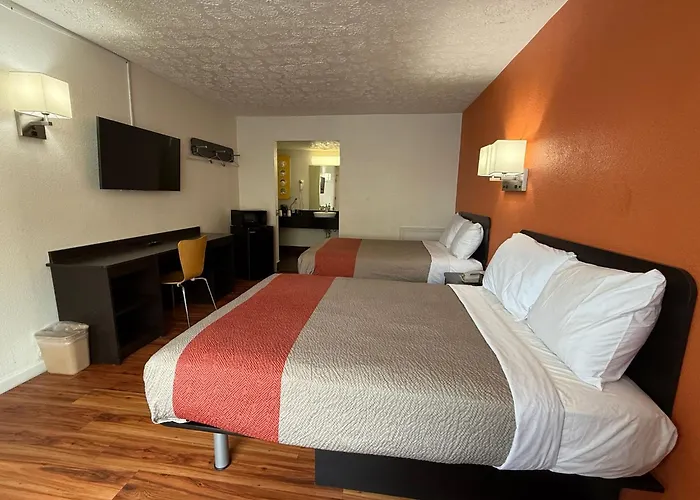 Relax Inn By Oyo Columbus Oh I 70