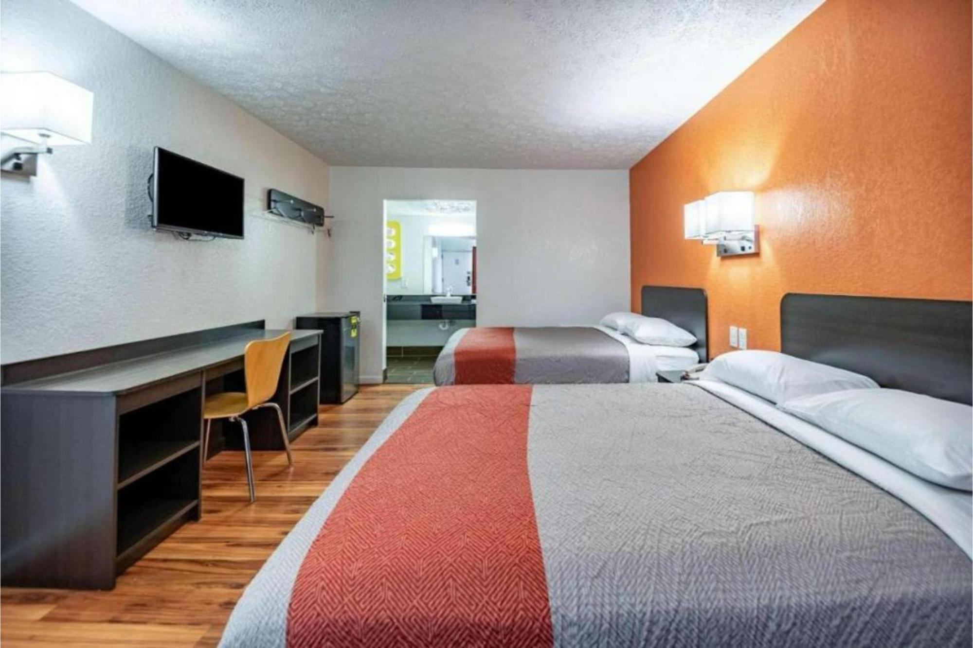 Relax By Oyo Oh I 70 Hotel Columbus