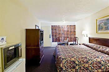 Relax By Oyo Oh I 70 Hotel 2*