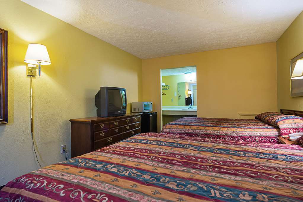 Relax By Oyo Oh I 70 Hotel Columbus