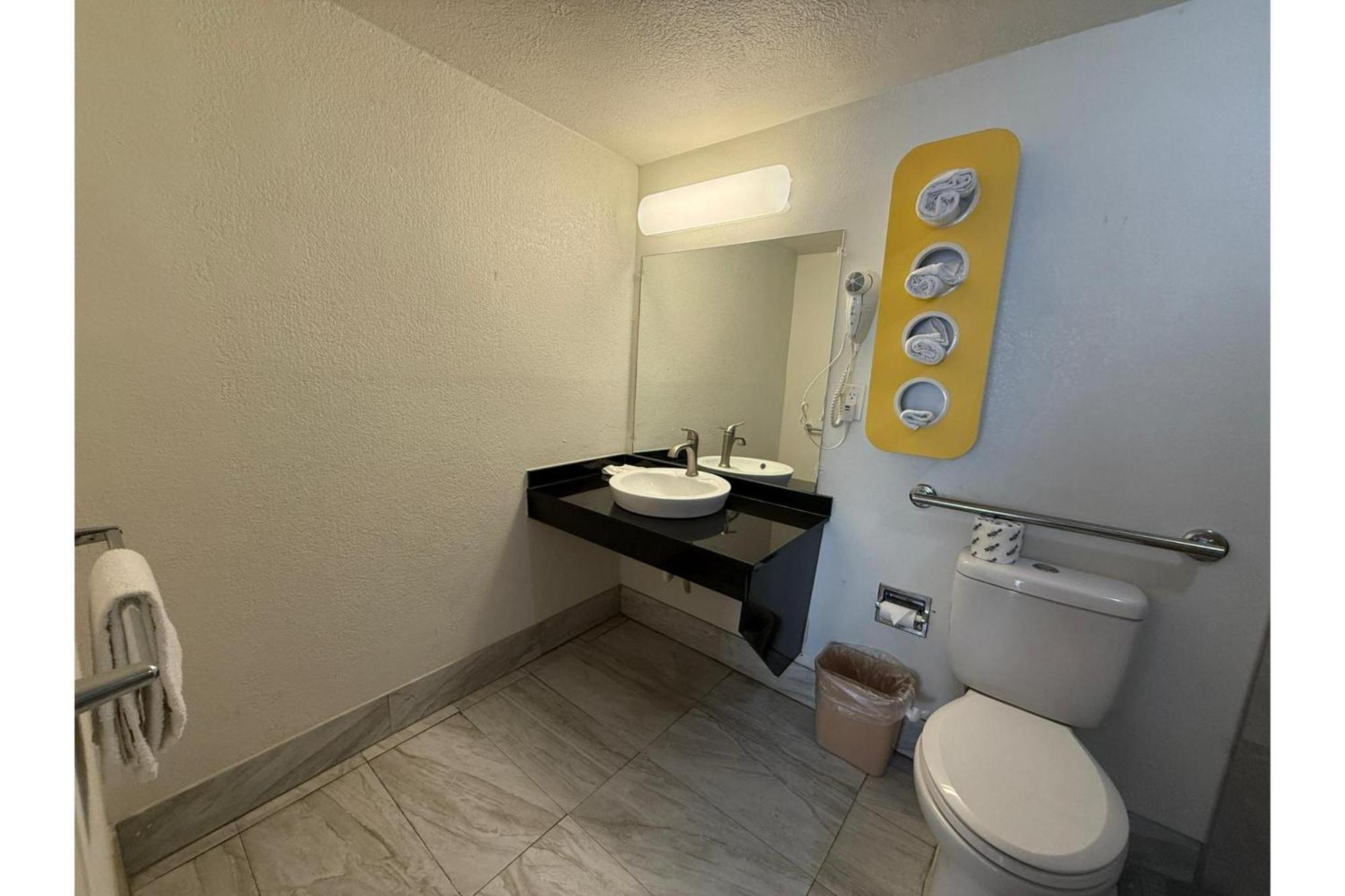 Hotel 6-columbus, Oh