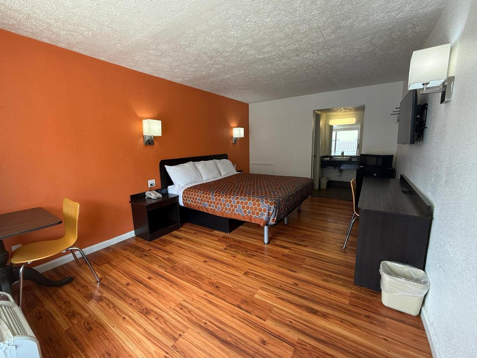 Hotel Relax By Oyo Oh I 70 Columbus